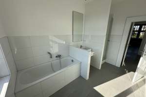 Sanierte 2-Zimmer-Wohnung im 2. OG mit Balkon in Leverkusen – Düsseldorfer Str. 7, 51379 Opladen, Leverkusen – Vorschaubild 10