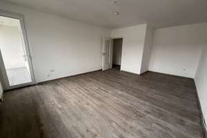 Ihr neues Zuhause: 3-Zimmer-Wohnung mit großem Balkon! – Schlesische Str. 13, 49088 Dodesheide, Osnabrück – Vorschaubild 3