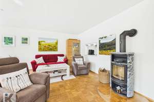 Wohnen auf einer Ebene – Stilvoller Bungalow mit Traumgarten – Die vollständige Adresse der Immobilie erhältst du vom Anbieter., 67117 Limburgerhof – Vorschaubild 2