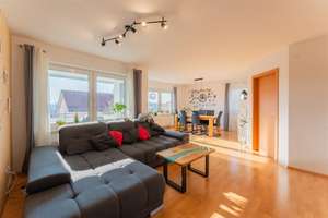 Attraktive 3-Zimmer-Wohnung mit Balkon & Garage in ruhiger Lage – Die vollständige Adresse der Immobilie erhältst du vom Anbieter., 73035 Göppingen – Vorschaubild 2