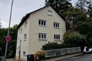 Solides Vierfamilienhaus als Kapitalanlage
