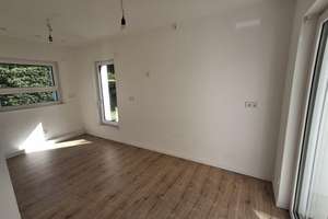 Sonnige EG-Wohnung mit EBK, Wannenbad, Kamin & Garten - von privat an privat – Temmeweg -, 14089 Kladow, Berlin – Vorschaubild 14