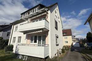 BIETERVERFAHREN-Vielseitiges 3-Parteienhaus mit Modernisierungspotential – Ideal für Kapitalanleger – Bodenseekreis – Vorschaubild 1