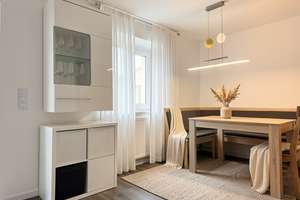 Moderne 4-Zimmer-Wohnung mit 2 Balkonen im Zentrum von Augsburg - ideal für Familien und Pendler – Die vollständige Adresse der Immobilie erhältst du vom Anbieter., 86167 Lechhausen-West, Augsburg – Vorschaubild 4