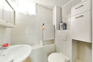 Property thumbnail 18