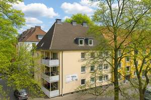 Gepflegtes Mehrfamilienhaus mit sechs Wohneinheiten in zentraler Lage – Die vollständige Adresse der Immobilie erhältst du vom Anbieter., 45892 Resse, Gelsenkirchen – Vorschaubild 1
