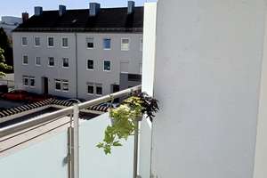 2-Zimmer Wohnung in Milbertshofen mit grosser Wohnküche und Loggia  – Die vollständige Adresse der Immobilie erhältst du vom Anbieter., 80809 Milbertshofen, München – Vorschaubild 3