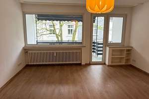 Freiheitstr, helle 2 Zimmer Wohnung, KDB, Balkon. Sackgasse. – Freiheitstr 64, 42277 Oberbarmen, Wuppertal – Vorschaubild 2