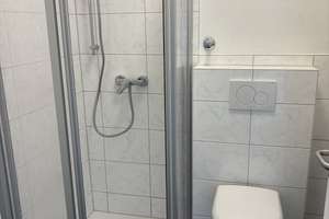 Provisionsfrei, helle renovierte Wohnung mit neuem Bad – Baedecker Straße 29, 56073 Rauental, Koblenz – Vorschaubild 6
