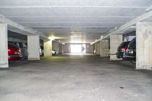 3-Raum-Erdgeschoss Wohnung • Aussenterrasse • Grüna • Tiefgarage • modernes Laminat • beliebte Lage – Die vollständige Adresse der Immobilie erhältst du vom Anbieter., 9224 Grüna, Chemnitz – Vorschaubild 9