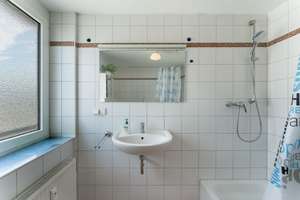 Großzügige Maisonette mit 2 Balkonen & sonniger Südterrasse in Köln-Sürth – 50999 Sürth, Köln – Vorschaubild 16