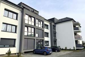 Helle, gepflegte 3-Zimmer-Wohnung in ruhiger Lage im ENERGETISCH SANIERTEN Mehrfamilienhaus