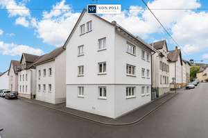 Solides Mehrfamilienhaus mit Entwicklungspotential + Ausbaureserven – Die vollständige Adresse der Immobilie erhältst du vom Anbieter., 70376 Münster, Stuttgart – Vorschaubild 1