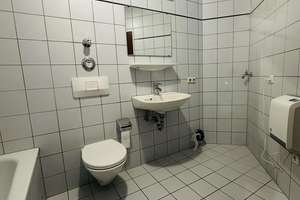 *Aufzug*EBK*Balkon*moderne Heizung* – 60528 Niederrad, Frankfurt am Main – Vorschaubild 10