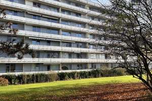 Pendlerfreundliche 3-Zimmer-Wohnung mit Garage und 2 Balkonen