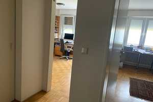 Geräumiges 6-Raum-Reihenhaus mit EBK in Düsseldorf Unterbach – Düsseldorf – Vorschaubild 1