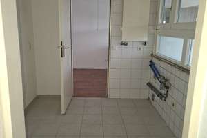 Schöne, helle 3-Zimmer-Wohnung mit großem Balkon – Tapachstr. 75, 70437 Rot, Stuttgart – Vorschaubild 9