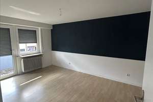 Viel Platz für den Alltag: Modernisiertes Reihenmittelhaus in Fürth – 90766 Hardhöhe, Fürth – Vorschaubild 17