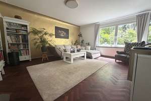 Beliebte Lage in Volksdorf: Viel Platz für Familien, liebevoll modernisiert, großes Grundstück* – Die vollständige Adresse der Immobilie erhältst du vom Anbieter., 22359 Volksdorf, Hamburg – Vorschaubild 3