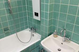 Wohnen im Dachgeschoß in einer wunderbaren Stadtvilla - eine Altbau-Perle! – Memlingstraße 15, 12203 Lichterfelde, Berlin – Vorschaubild 25