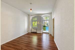 Hochparterrewohnung mit Balkon und Gartennutzung im ruhigen und geschlossenen Innenhof – Die vollständige Adresse der Immobilie erhältst du vom Anbieter., 12099 Tempelhof, Berlin – Vorschaubild 1