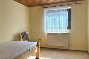 Ruhig gelegenes Einfamilienhaus mit Platz für die ganze Familie – Die vollständige Adresse der Immobilie erhältst du vom Anbieter., 74594 Kreßberg – Vorschaubild 16