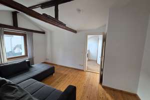 Gepflegte 2-Zimmer-Dachgeschosswohnung in Frankfurt Höchst – 65929 Höchst, Frankfurt am Main – Vorschaubild 3