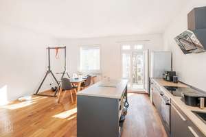 Sofort vermietbares Investment in Kreuzberg: Modernisierte 3-Zimmer-Wohnung mit Balkon – Die vollständige Adresse der Immobilie erhältst du vom Anbieter., 10997 Kreuzberg, Berlin – Vorschaubild 1