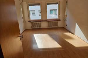 Preiswerte 3-Zimmer-Wohnungmit Balkon!!! Renoviert!!! – Die vollständige Adresse der Immobilie erhältst du vom Anbieter., 58135 Haspe-Ost, Hagen – Vorschaubild 3