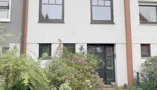 Bild von Gemütliches Reihenmittelhaus mit Garten und Garage im Schweizer Viertel