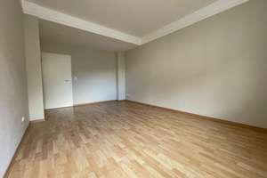 +++ Renovierte Unmöblierte Wohnung in Frankfurt am Main +++ – 60386 Fechenheim, Frankfurt am Main – Vorschaubild 2