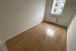 Frisch renovierte 2,5 Zimmer-Wohnung mit Duschbad und separatem WC – 23560 Sankt Jürgen, Lübeck – Vorschaubild 16