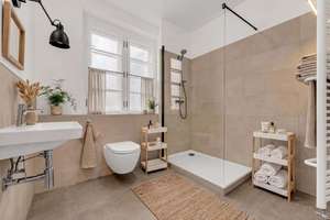 Denkmalgeschützter Altbau, vollständig kernsaniert – Erstbezug 2025 | Spandau Havelkiez – Reußstraße 14, 13587 Hakenfelde, Berlin – Vorschaubild 5