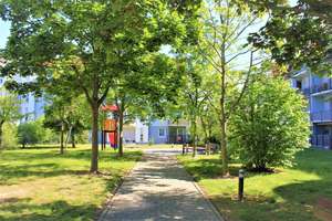1-Raum | Balkon | Tageslichtbad | Außen-Stellplatz | Vermietet – Carl-Meyer-Straße 5, 4178 Böhlitz-Ehrenberg, Leipzig – Vorschaubild 4