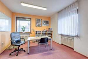 Vielseitiges Wohn- und Geschäftshaus mit großzügigem Raumangebot – Kulmbach (Kreis) – Vorschaubild 2