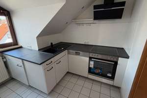 3-Zimmer DG Wohnung mit modernisierter Küche, Balkon & PV Anlage – Erlenfeld 20, 91056 Alterlangen, Erlangen – Vorschaubild 18