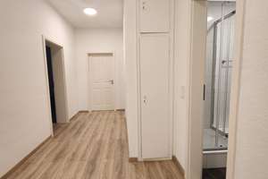 Modernisierte 3-Zimmer-Wohnung mit zwei Balkonen, neuem Bad und hochwertiger Ausstattung – Die vollständige Adresse der Immobilie erhältst du vom Anbieter., 47798 Stadtmitte, Krefeld – Vorschaubild 4