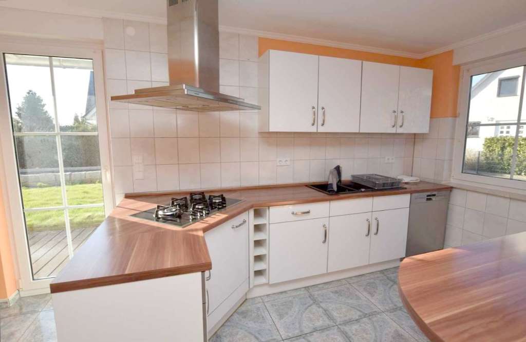 Immobilie in Rühen - Schöne, moderne Doppelhaushälfte mit offener Küche, Kamin, Wintergarten + Garage... - Bild 4