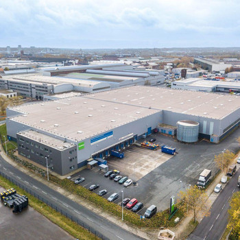 Attraktive Hallen- und Büroflächen in Mülheim an der Ruhr | Stellplätze verfügbar | Rampen vorhanden