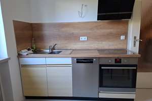 Kleines  Reihenmittelhaus in Ramersdorf  mit 3 Zimmern teilmöbliert vorerst befristet 