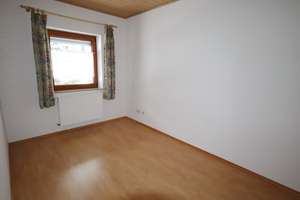 Ein Zuhause zum Ankommen mit viel Platz und Charme – Die vollständige Adresse der Immobilie erhältst du vom Anbieter., 66887 Föckelberg – Vorschaubild 11