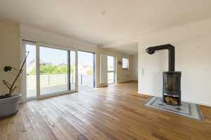 Saniertes Zweifamilienhaus mit großer Maisonette-Wohnung und vermieteter Erdgeschoss Wohnung – Offenbach (Kreis) – Vorschaubild 4