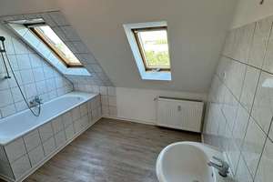 Charmante Maisonette-Dachgeschosswohnung mit Galerie und Weitblick – Dortmund-Hörde – 44263 Hörde (Ortsteil), Dortmund – Vorschaubild 4
