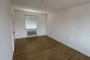 Schöne 3,5-Raum-Penthouse-Wohnung mit EBK und Balkon / Terrasse in Stuttgart – Obere Paulusstr. 105, 70197 Hasenberg, Stuttgart – Vorschaubild 18