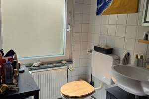 3,5 Zimmer auf mehreren Etagen, eigenem Hauseingang und Garten in Bochum-Linden – Wortmannstr. 3, 44879 Linden, Bochum – Vorschaubild 11