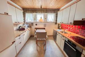 Großzügiges Zweifamilienhaus mit Balkon, Terrasse, Garten und 2 Tiefgaragen im idyllischen Loverich – Die vollständige Adresse der Immobilie erhältst du vom Anbieter., 52499 Baesweiler – Vorschaubild 10
