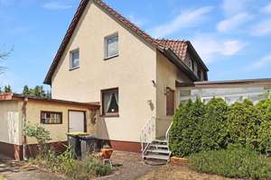 Doppelhaushälfte mit Wintergarten als Herzstück – Ihr neues Zuhause mit Atmosphäre – Die vollständige Adresse der Immobilie erhältst du vom Anbieter., 13591 Staaken, Berlin – Vorschaubild 4