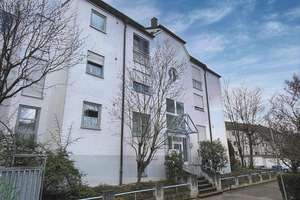 Gemütliche 2-Zimmer-Wohnung am Stadtpark in Zuffenhausen mit Balkon und TG-Stellplatz!  – Die vollständige Adresse der Immobilie erhältst du vom Anbieter., 70435 Zuffenhausen-Am Stadtpark, Stuttgart – Vorschaubild 1