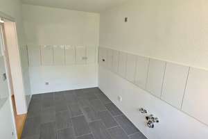 Lebendiger Alltag in Köln: 3-Zimmer-Wohnung im Spitzangerweg – Spitzangerweg 47, 50859 Lövenich, Köln – Vorschaubild 7