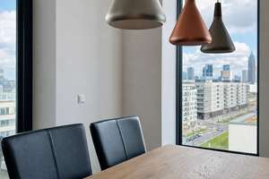 Exklusive Lobby im Hotelstil · Modernes Luxusapartment mit direktem Skyline-Blick in Frankfurt – Die vollständige Adresse der Immobilie erhältst du vom Anbieter., 60486 Gallus, Frankfurt am Main – Vorschaubild 7